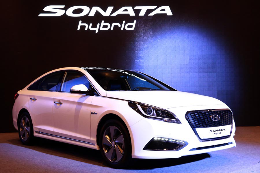 Νέο Hyundai Sonata Hybrid με 208 PS και 5,5 λτ. κατανάλωση