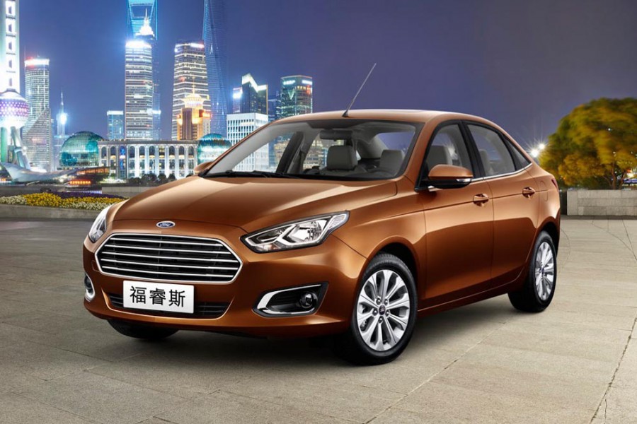 Πρεμιέρα για το νέο Ford Escort παραγωγής στο Πεκίνο (+video)
