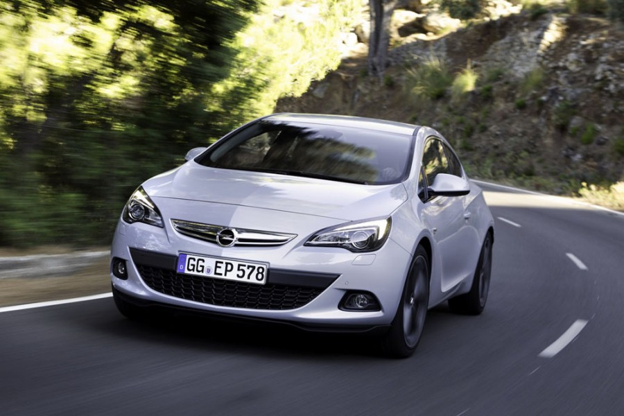 Νέο Opel Astra GTC 1.6 Turbo 200 hp