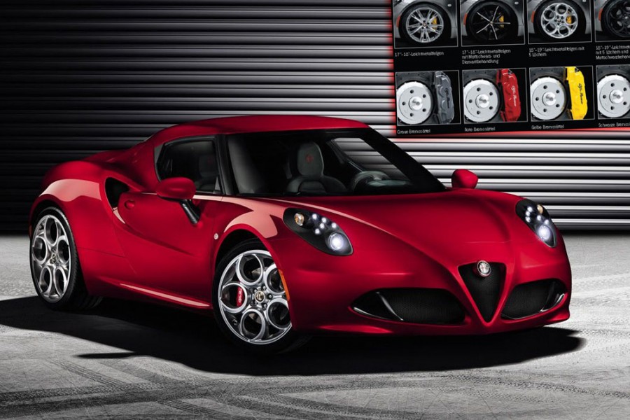 Alfa Romeo 4C: Τεχνικά στοιχεία και εξοπλισμός