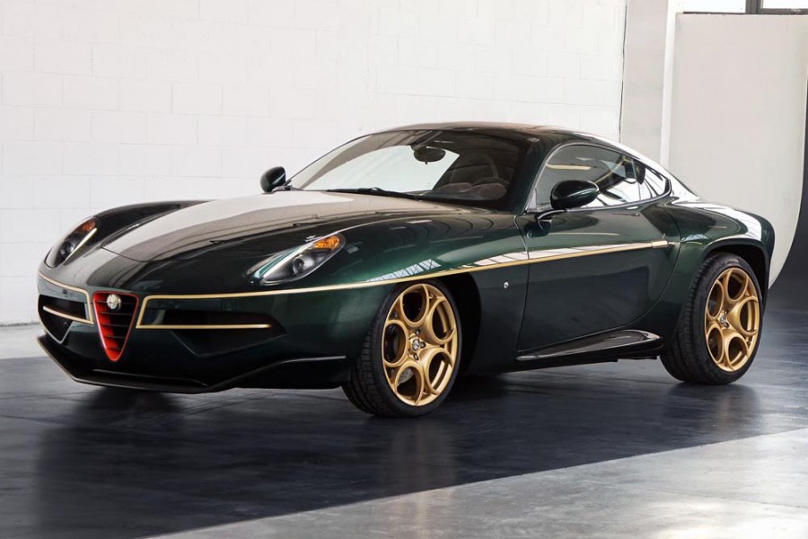 Alfa Romeo Disco Volante σε αποχρώσεις πράσινου και χρυσαφί