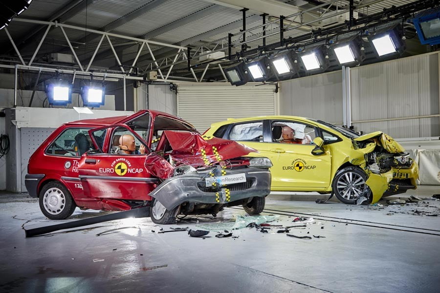Επέτειος 20 χρόνων Euro NCAP με crash test σοκ! (video)