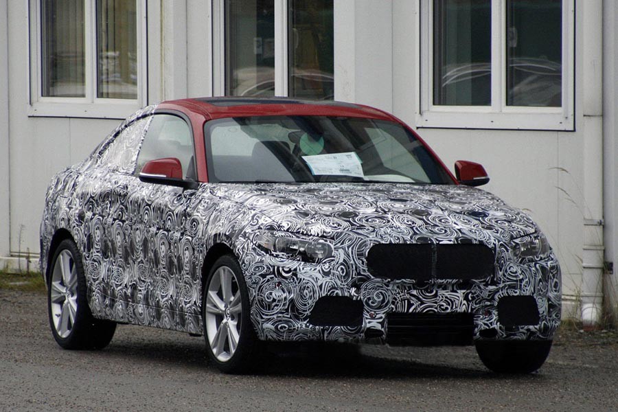 Η νέα BMW Σειρά 2 Coupe αποκαλύπτεται