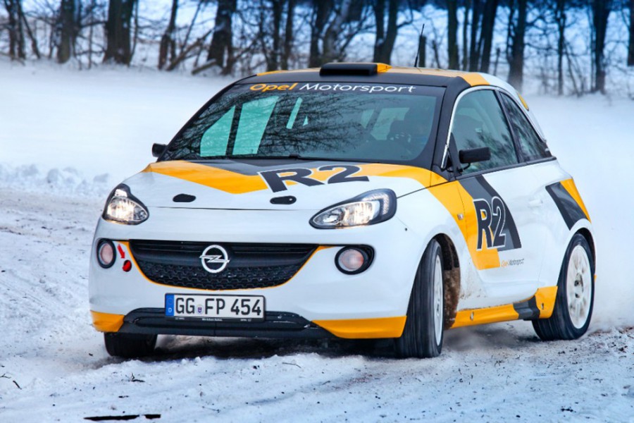 Το αγωνιστικό Opel ADAM R2 έτοιμο να τρέξει