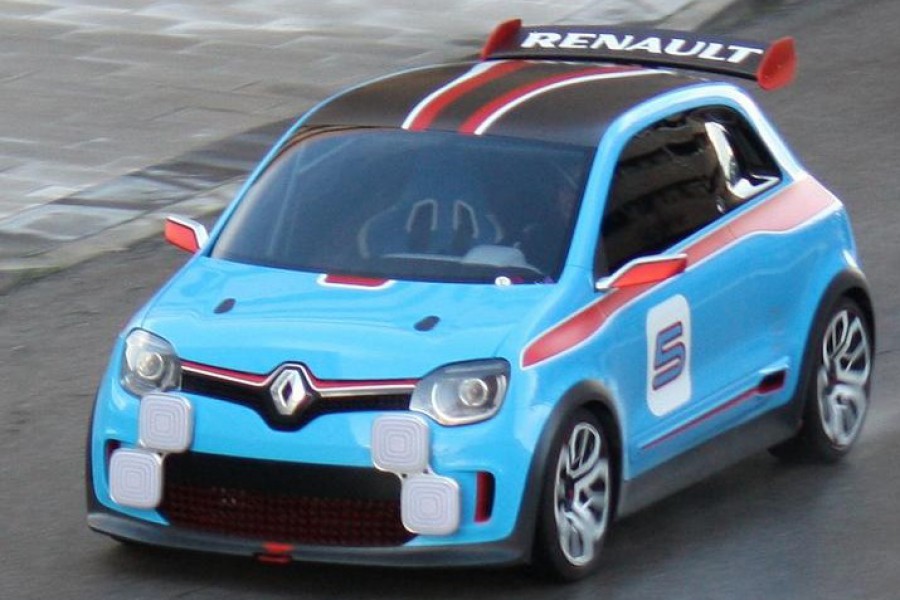 Πρώτη εμφάνιση του νέου Renault 5 (;)