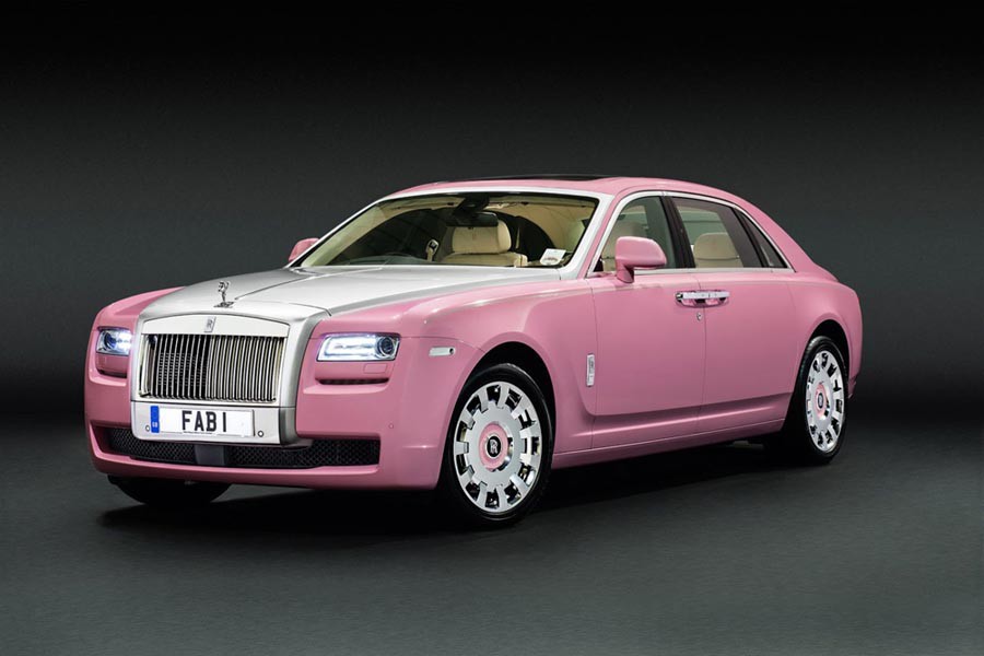 Ροζ Rolls-Royce Phantom για φιλανθρωπικό σκοπό