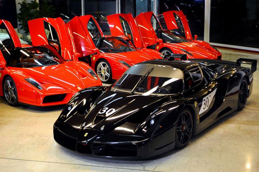 Πωλούνται οι Ferrari Enzo και FXX του Schumacher