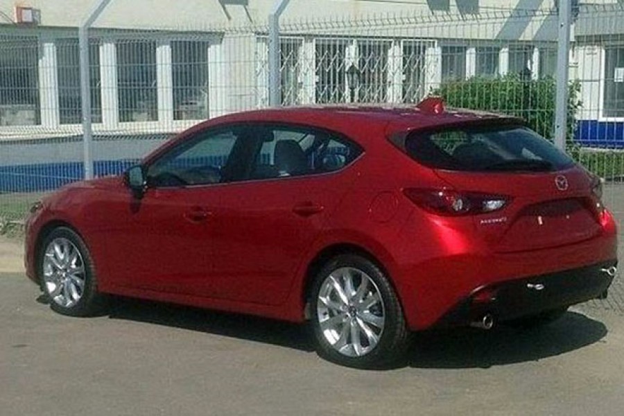 Η πρώτη εικόνα του νέου Mazda3