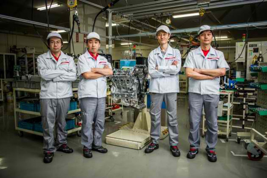 Takumi: Οι 4 «τεχνίτες» του κινητήρα του Nissan GT-R