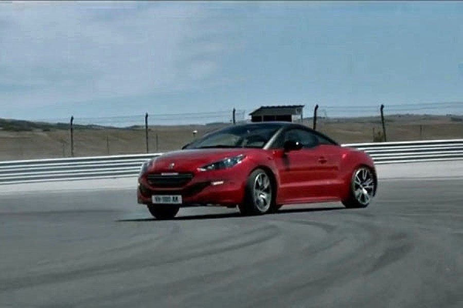 To Peugeot RCZ R σε ρυθμούς πίστας (video)