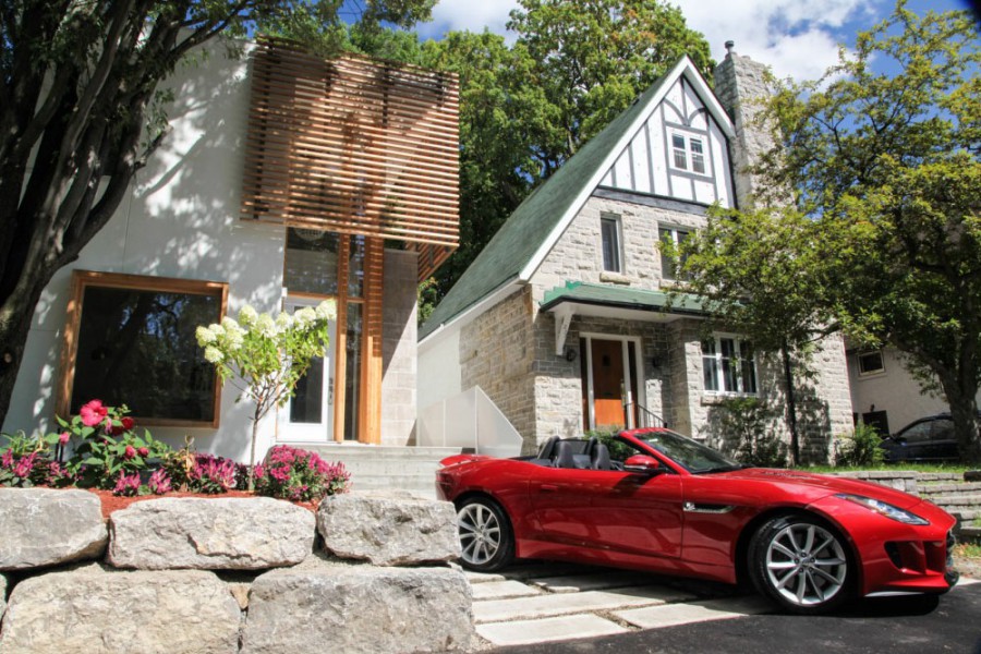 Δώρο Jaguar F-Type με την αγορά σπιτιού!
