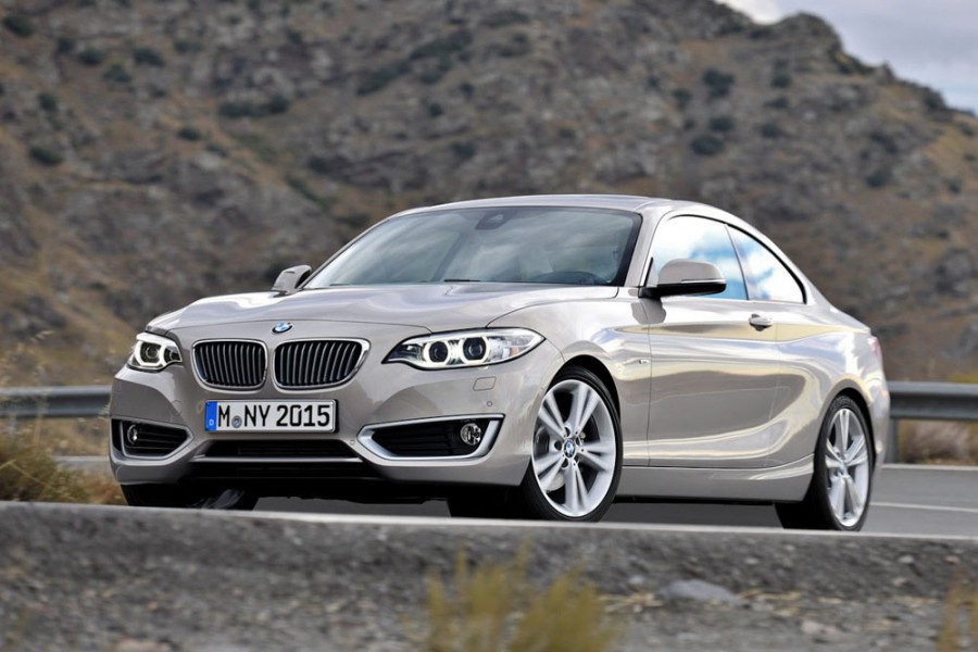 Επίσημα η νέα BMW Σειρά 2 Coupe