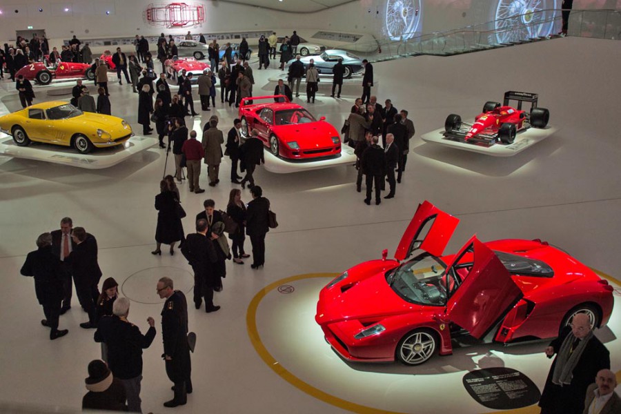 Το νέο Museo Enzo Ferrari στη Modena άνοιξε τις πύλες του (+video)