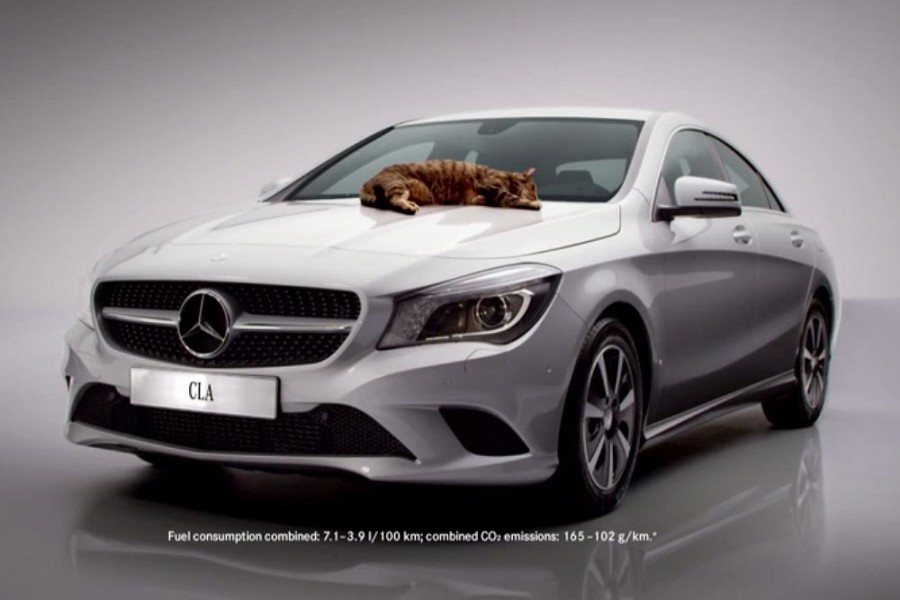 Η Mercedes CLA είναι ακατάλληλη για να ξαπλώνουν οι γάτες!