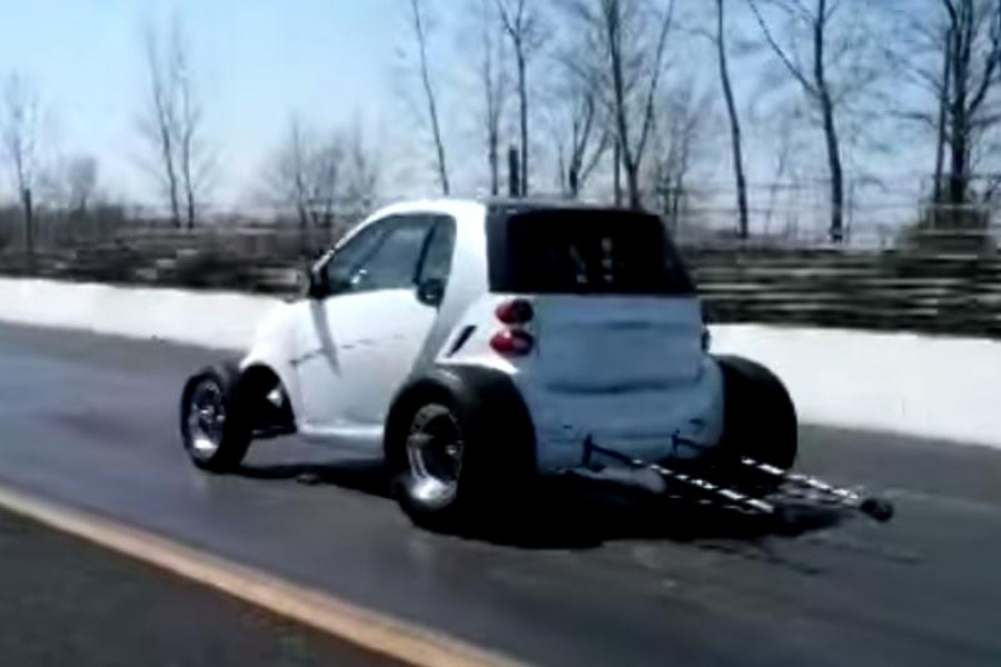 smart fortwo με V8 κινητήρα από Chevrolet (video)