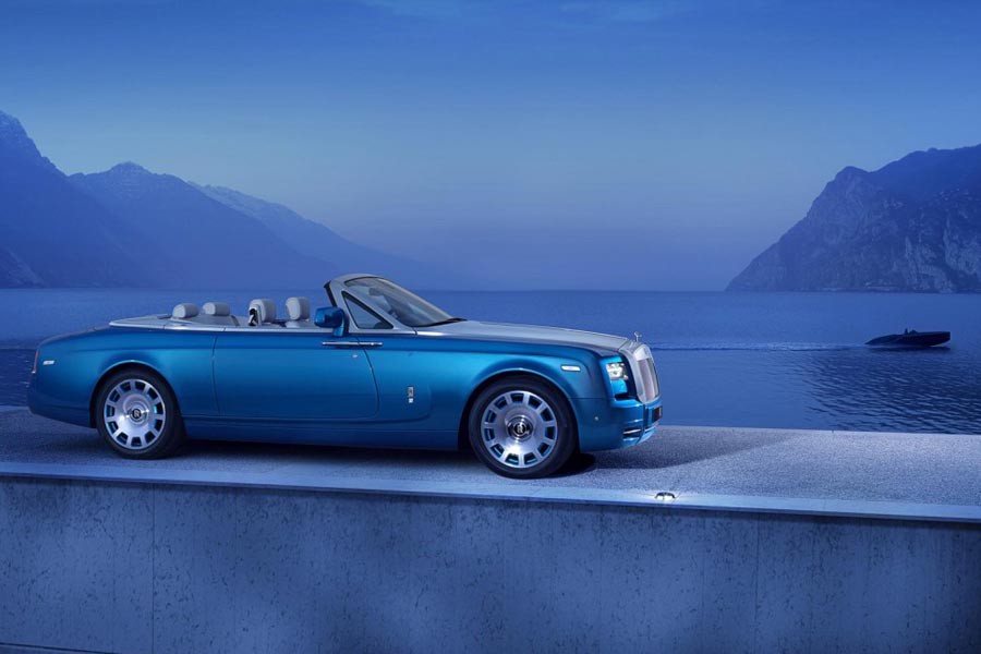 Νέα Rolls-Royce Phantom Drophead Coupe Waterspeed Collection