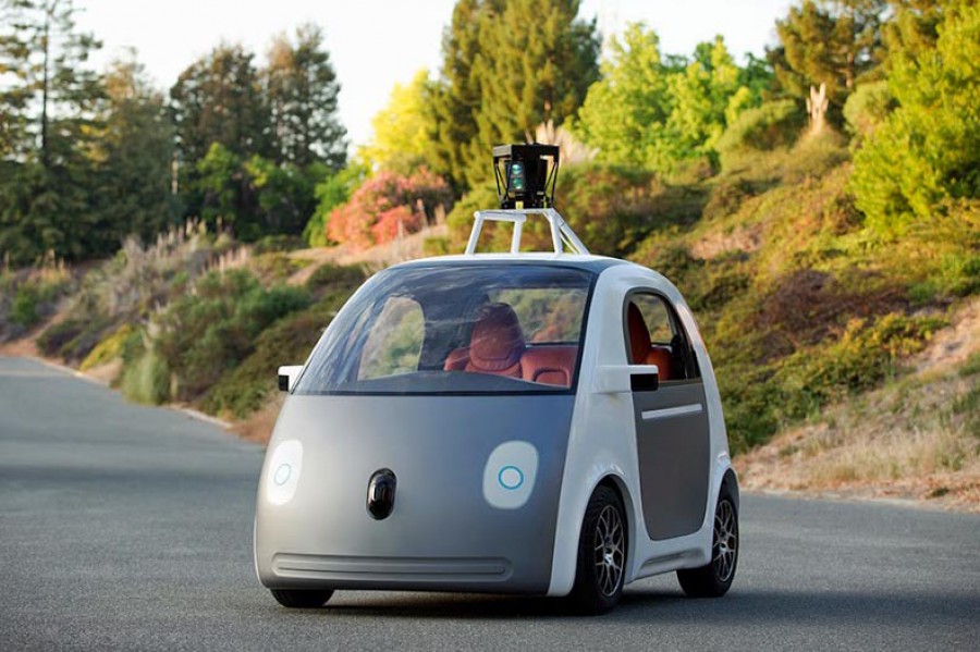 Το πρώτο αυτόνομο αυτοκίνητο της google χωρίς τιμόνι (video)