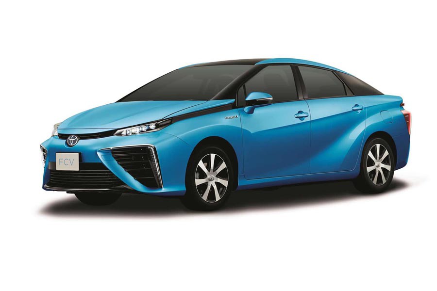 Το «εξωγήινο» σχεδιαστικά υδρογονοκίνητο Toyota FCV παραγωγής