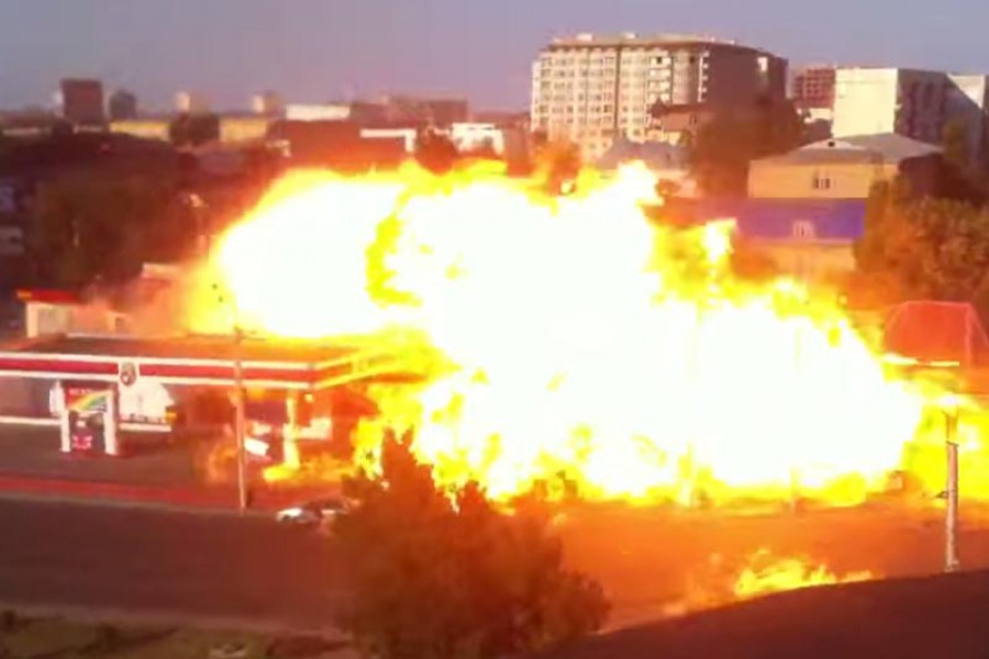 Τρομακτική έκρηξη αντλίας υγραερίου στην Ρωσία (video)