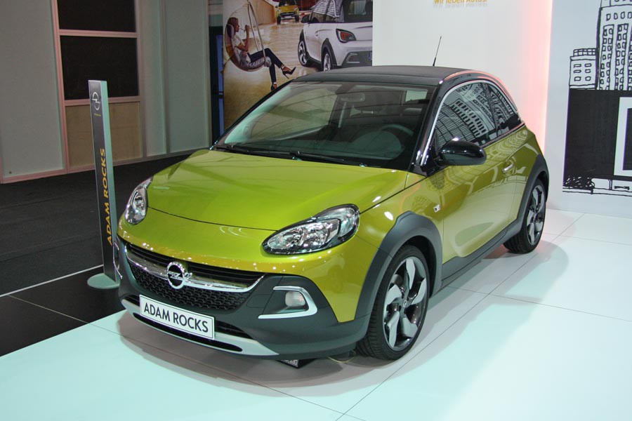 Opel ADAM ROCKS με χαρακτηριστικά crossover και cabrio