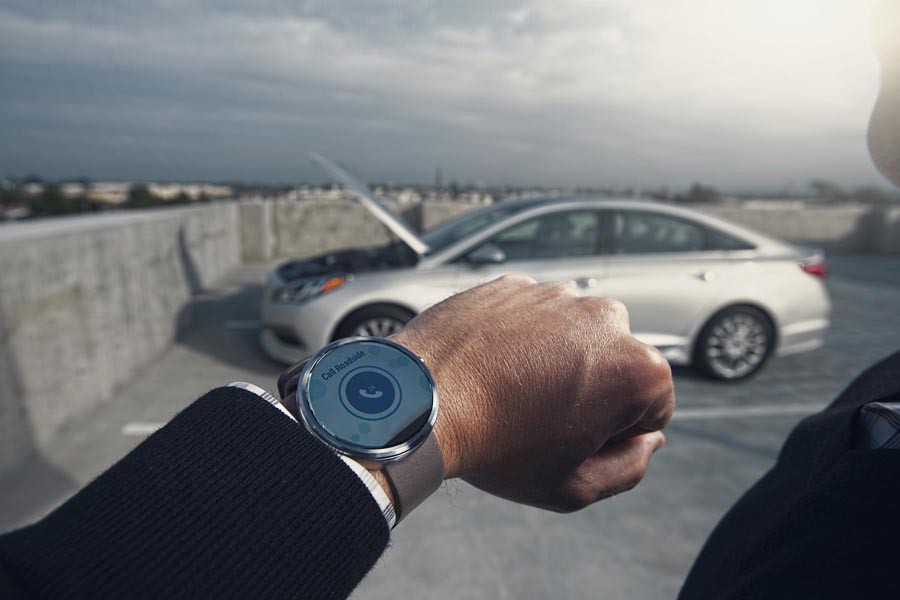 Hyundai smartwatch με αναγνώριση φωνής για εξ αποστάσεως λειτουργίες!