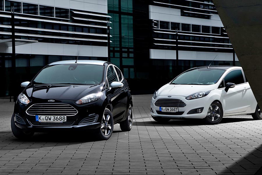 Νέες εκδόσεις Ford Fiesta και Ka Black and White Editions