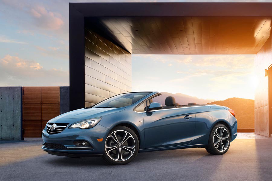 Νέο Buick Cascada είναι ίδιο με το Opel εκτός από τα σήματα!