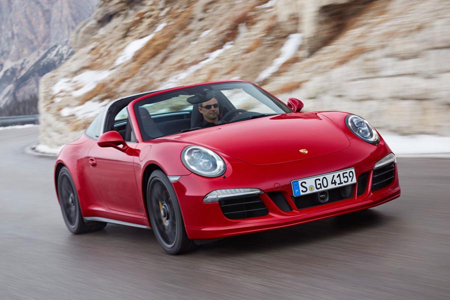 Νέα κορυφαία Porsche 911 Targa 4 GTS (+video)