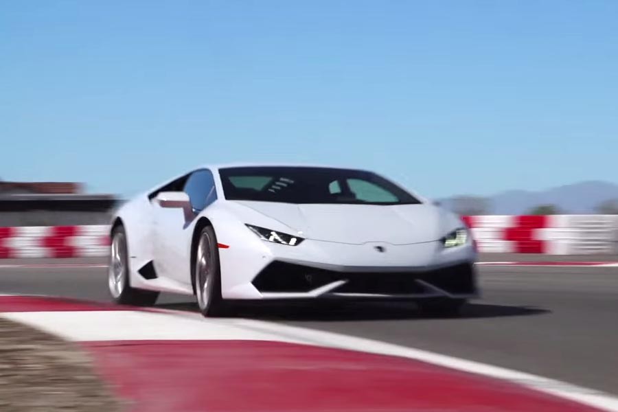 Απολαυστικός ήχος από Lamborghini Huracan σε πίστα (video)