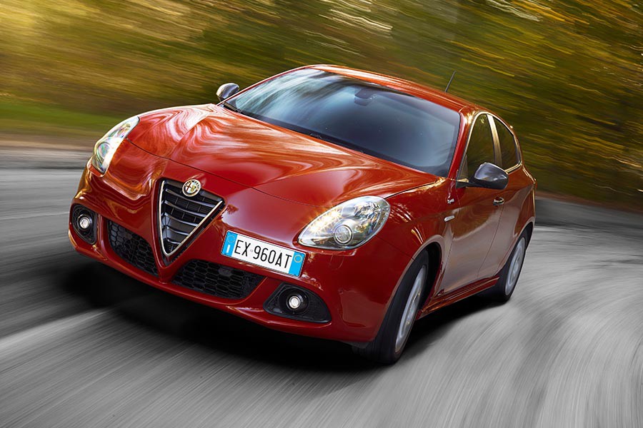 Τιμές και εξοπλισμός της νέας Alfa Romeo Giuletta Sprint