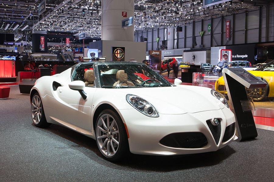 Η νέα Alfa Romeo 4C Spider στην Έκθεση Αυτοκινήτου της Γενεύης