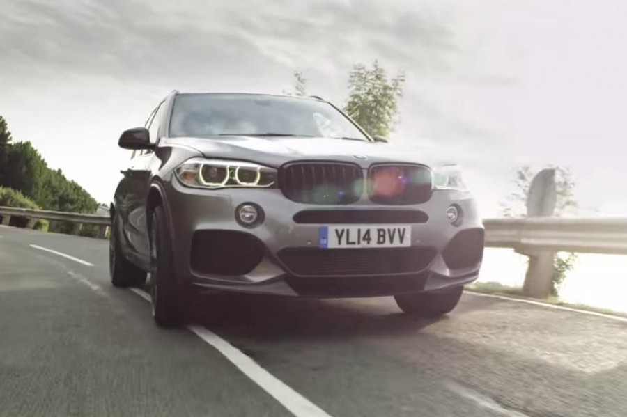 BMW X5 με αυθεντικά carbon Μ Performance Accessories (video)