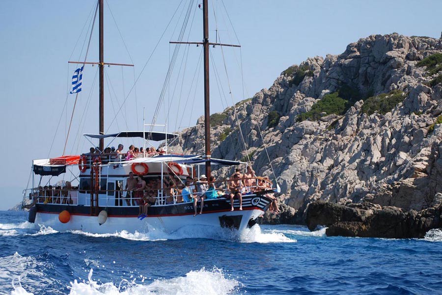 Ημερήσια κρουαζιέρα στην Σύμη με την Poseidon cruises