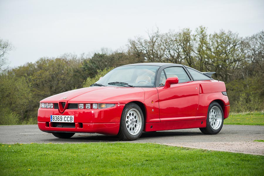 Συλλεκτική Alfa Romeo SZ του 1991 με μόλις 860 χιλιόμετρα!