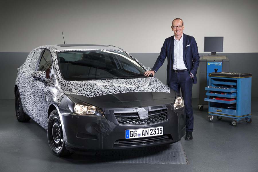 Νέο Opel Astra τον Σεπτέμβριο και επίσημα (+video)