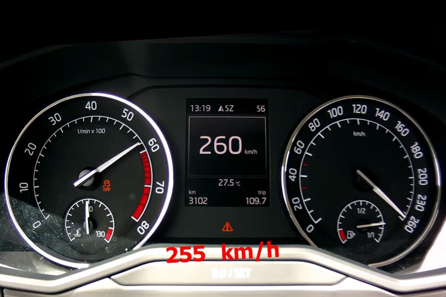 Επιτάχυνση 0-260 χλμ./ώρα με νέα Skoda Superb 2.0 TSI 4×4 (video)