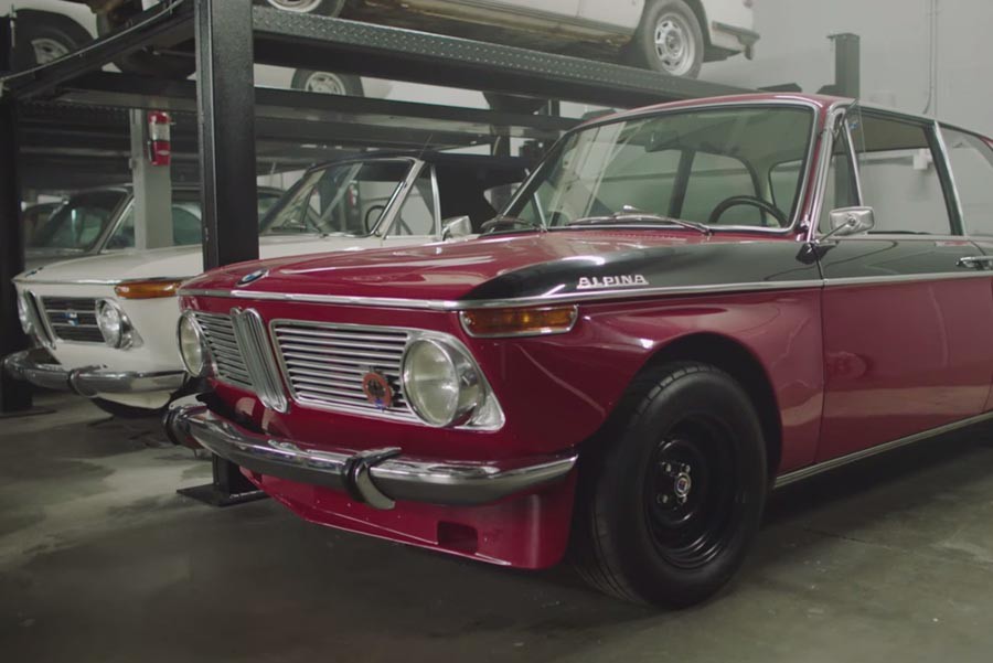 Απίστευτη ιδιωτική συλλογή με 45 κλασικές BMW! (video)