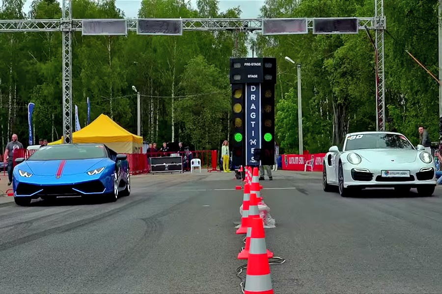 Κόντρα Lamborghini Huracan vs Porsche 911 Turbo S (video)