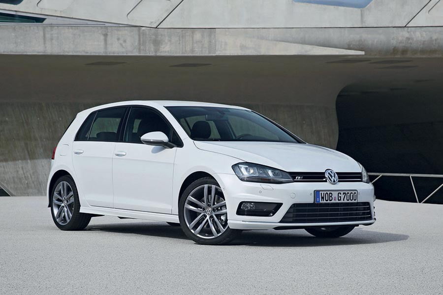 Νέες εκδόσεις VW Golf με τιμές από 15.240€ και R-Line