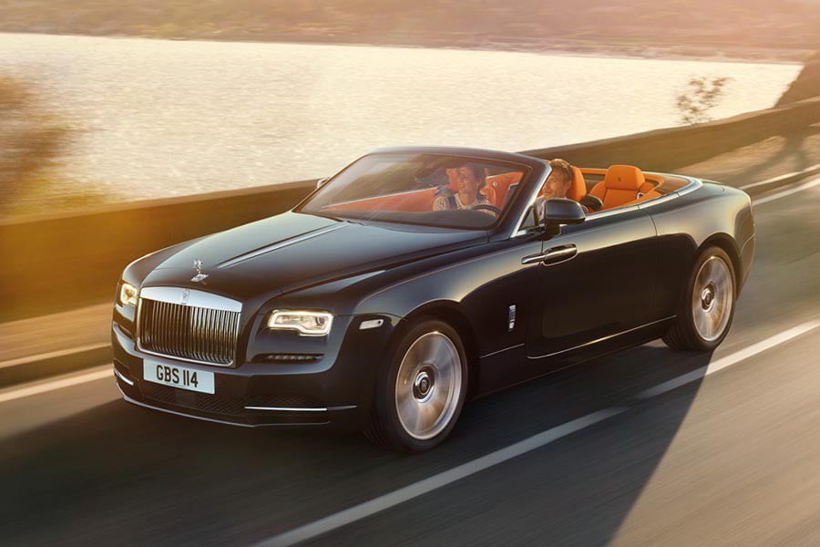 Η νέα Rolls-Royce Dawn είναι η πιο σέξι «Rolls»! (+video)