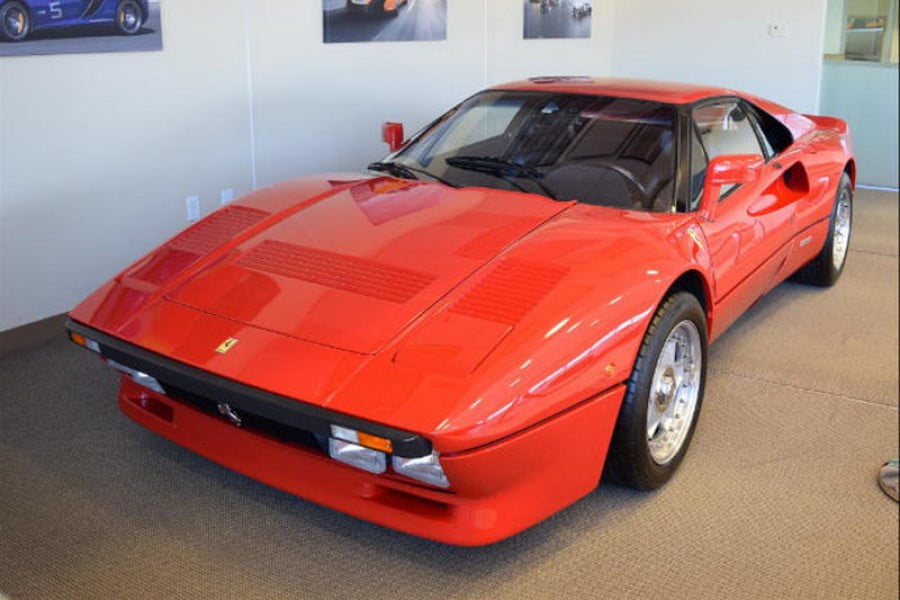 Σπάνια Ferrari 288 GTO πωλείται 3,05 εκατομμύρια δολάρια!