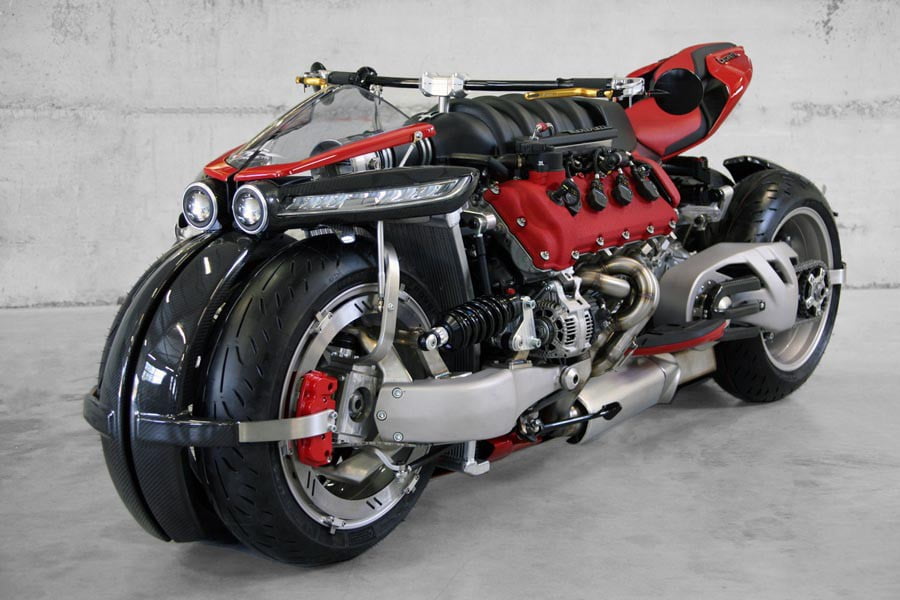 Απίστευτη μοτοσικλέτα Lazareth με κινητήρα 4.7 λτ. από Maserati!