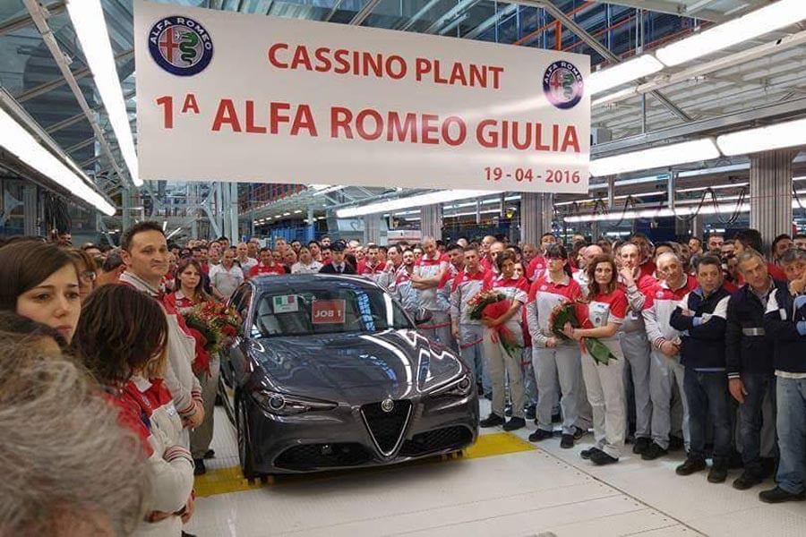 Η πρώτη Alfa Romeo Giulia βγήκε από την γραμμή παραγωγής!