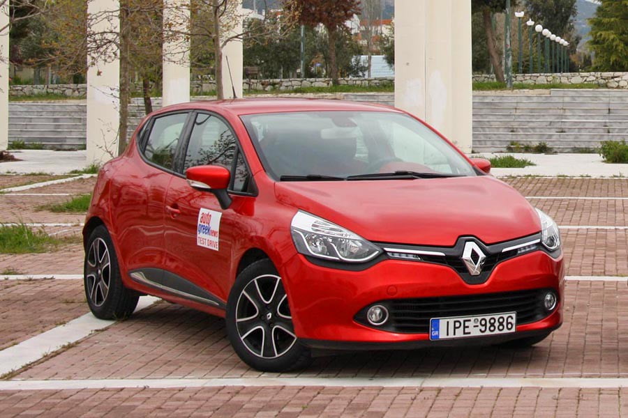 Renault Clio με συνολικό όφελος έως και 3.060 ευρώ