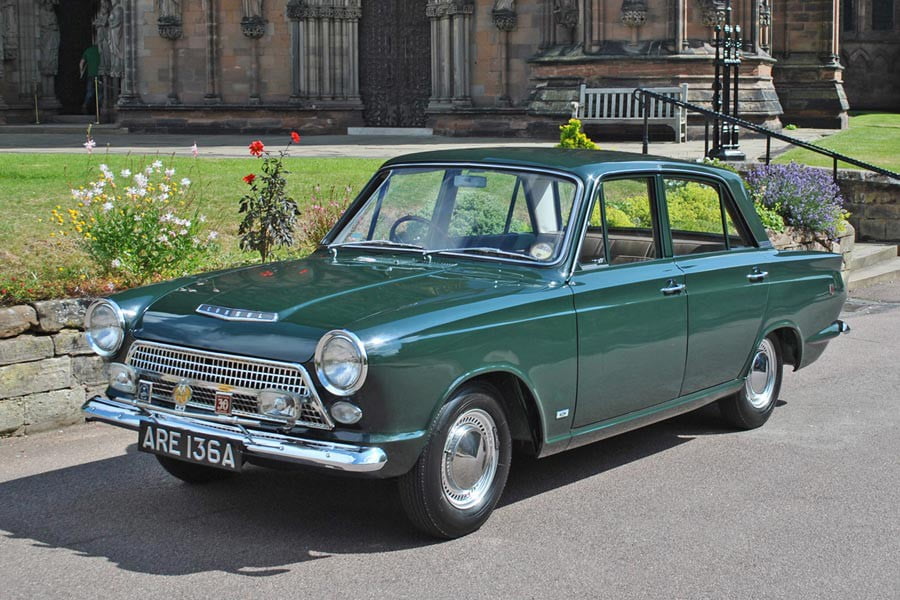 Σε δημοπρασία Ford Cortina του 1963 με 31.000 χιλιόμετρα!