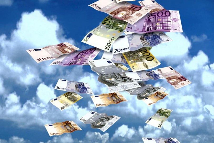 Νέες περικοπές 1 δισ. ευρώ στις συντάξεις