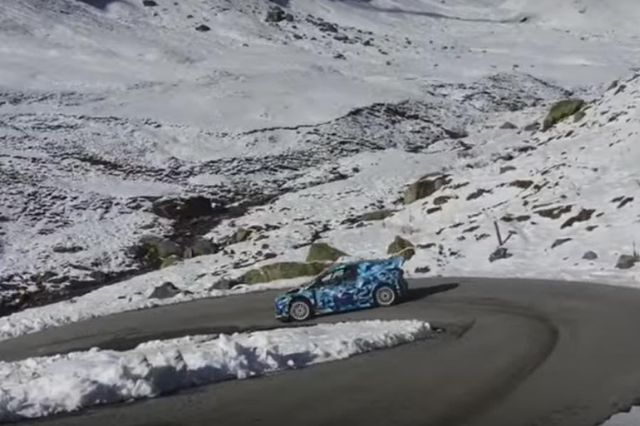 To Ford Fiesta WRC ουρλιάζει στις Άλπεις (+video)