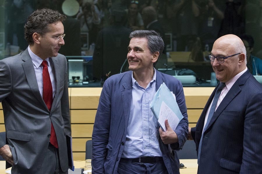 O Τσακαλώτος απείλησε στο Eurogroup με εκλογές