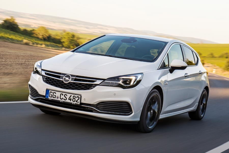 To Opel Astra με νέας γενιάς αυτόματο πιλότο