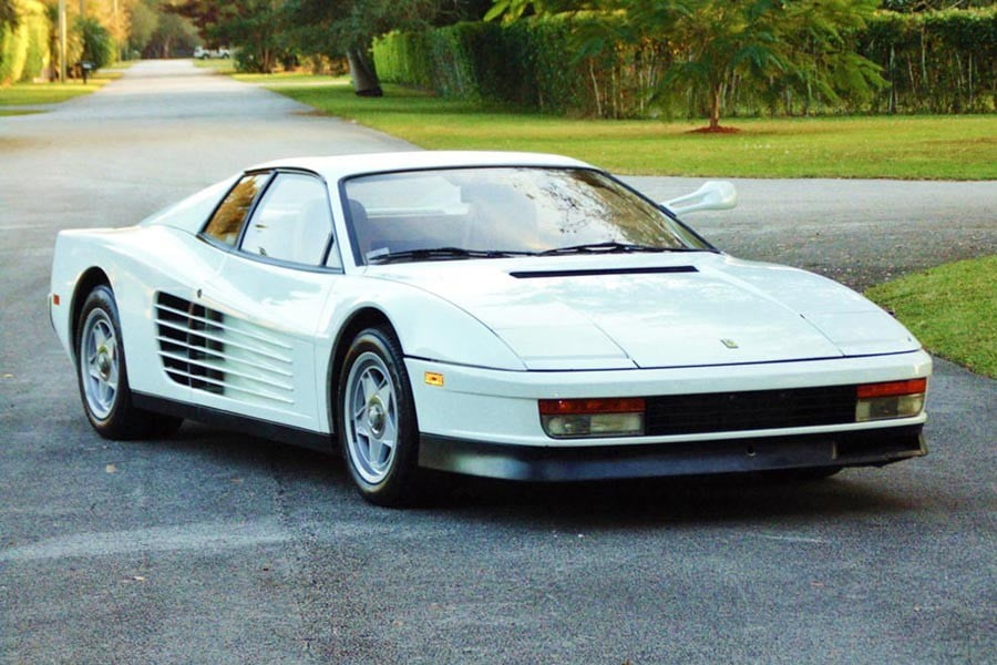Πωλείται ξανά η Ferrari Testarossa από το Miami Vice